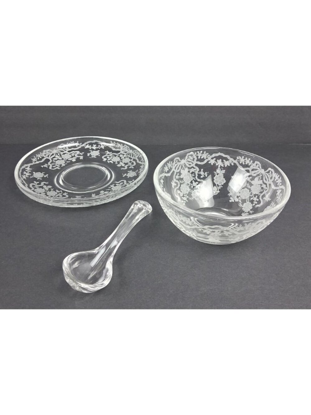 VTG 1940's Fostoria Romance Etched Crystal Mayonnaise Set Florals & Ribbons - Picture 3 of 12